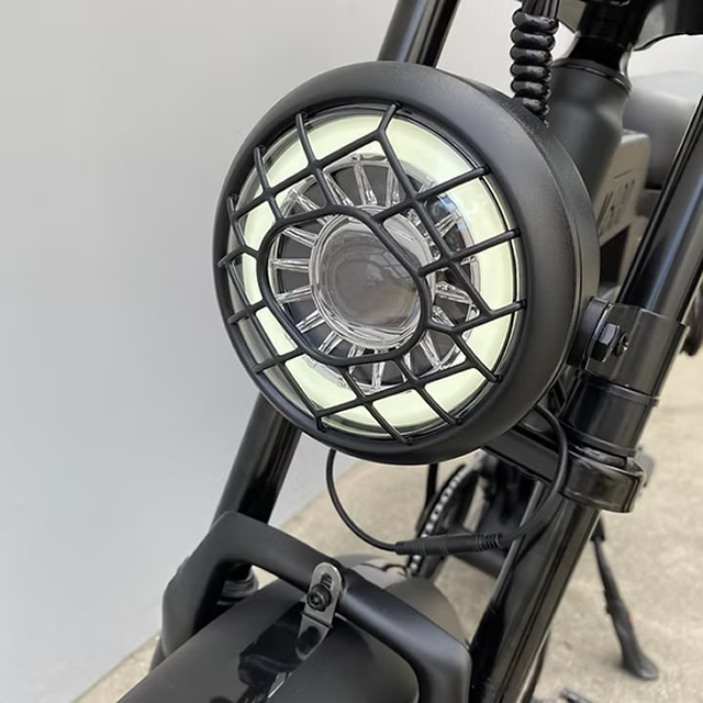 M600 TWO SITTER BLACK - Image 2